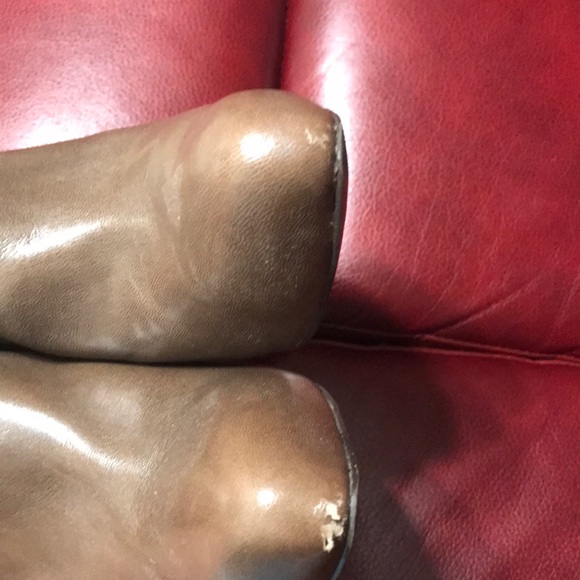 40. Enzo Angiolini Leather Booties - Picture 8 of 8